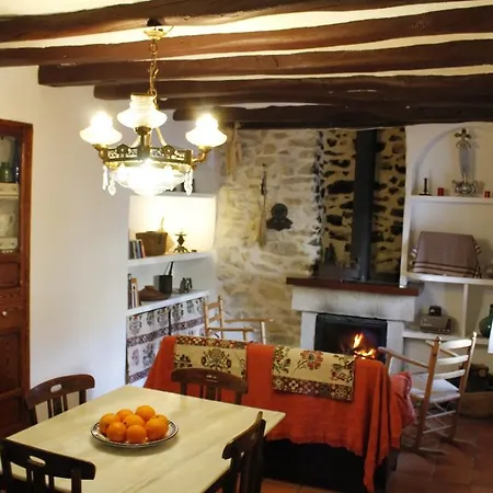 Casa Rural El Castellot * Patro